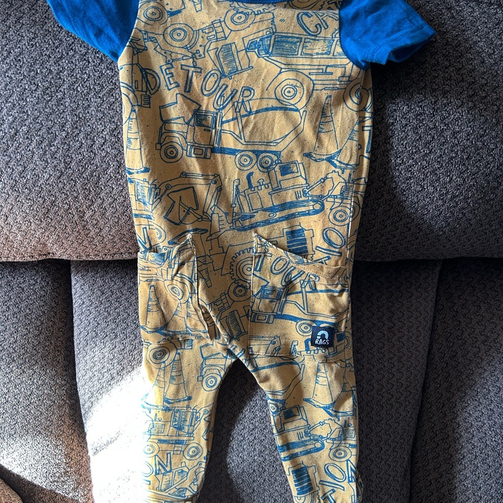 Rags 3-6 month construction print